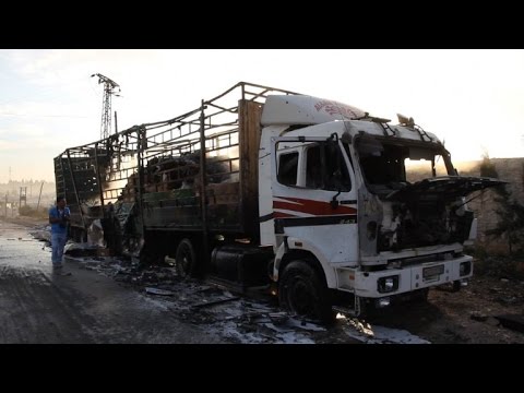 بالفيديو غارات جوية تستهدف قافلة إنسانية في ريف حلب الغربي