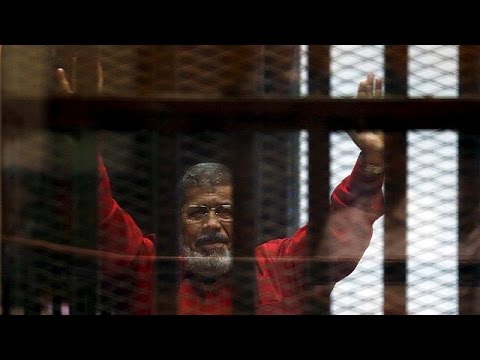 بالفيديو  إلغاء حكم الإعدام الصادر بحق الرئيس المعزول محمد مرسي