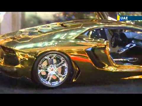 دبي تعرض أغلى مجسم من الذهب في العالم لسيارة لامبورجيني