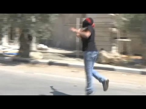 شاهد إصابة 51 فلسطينيًّا في مواجهات مع الجيش الإسرائيلي