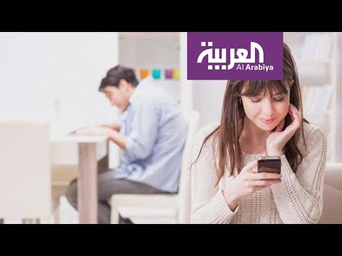 شاهد اختصاصية نفسية تكشف حجم الخيانة عبر الانترنت