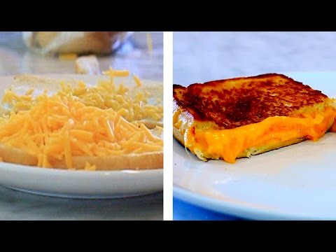 بالفيديو أسهل طريقة كي تحضر ساندوتش الجبن المقلي