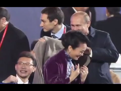 سيدة الصين الأولى تحرج بوتين وترفض مساعدته