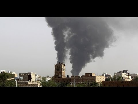 ضرب مواقع المتمردين الحوثيين في معقل صالح في صنعاء