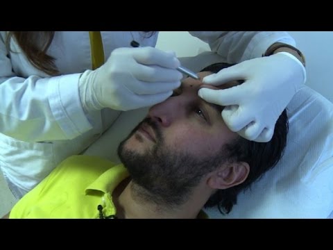 فيديوجراحة التجميل في تونس تجذب الرجال