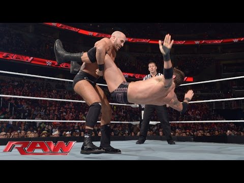 المصارع باد نيوز باريت يهزم سيزارو في raw