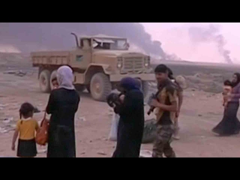 iraqi forces close in