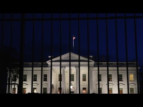 trump wh to keep visitor