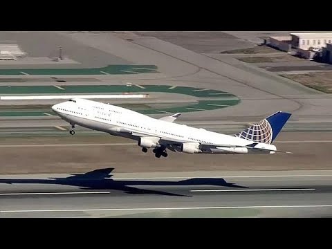 final 747 flight bids farewell