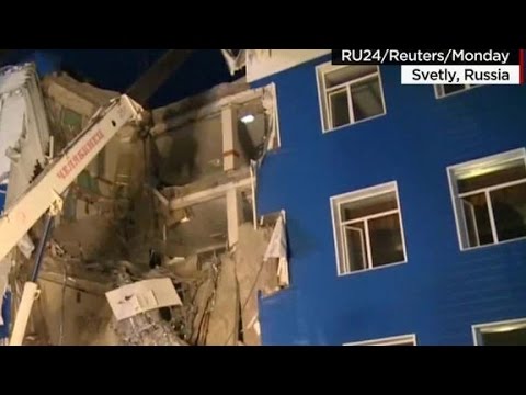 russia barracks collapse