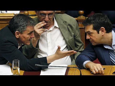 greece moves closer to bailout talks