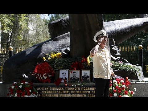 russia remembers kursk disaster