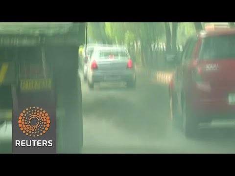 air pollution chokes new delhi