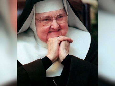 ewtn founder mother angelica dies at 92