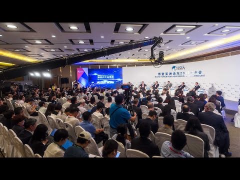 entrepreneurs discuss “panasian startup ecosystem”