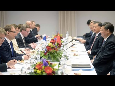 president xi holds meeting with