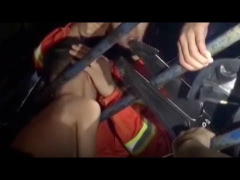 footage firefighters rescue boy with head stuck