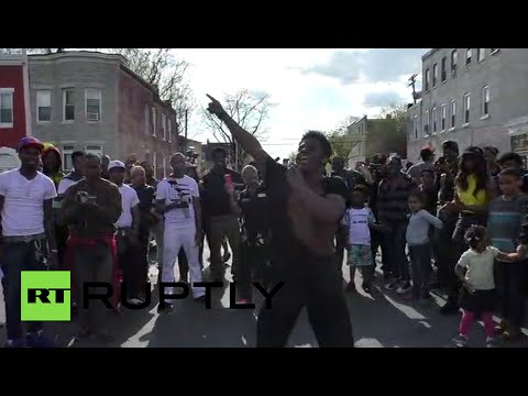 michael jackson dancing protester