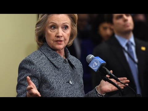 state wants to delay hillary clintons emails release until 2016