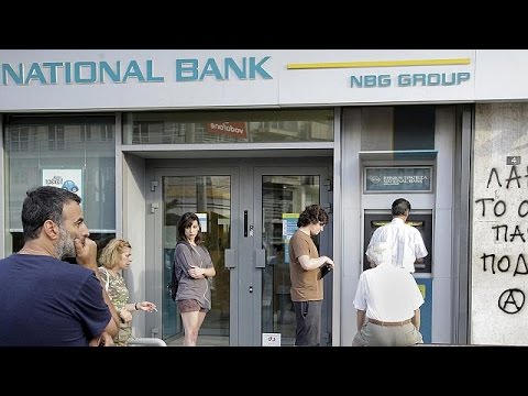 greeks rush to withdrawal cash ahead of week