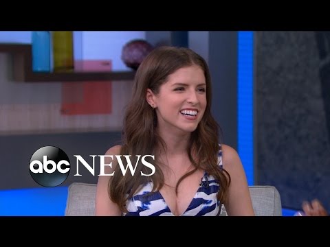 anna kendrick announces how fans can win walkon role