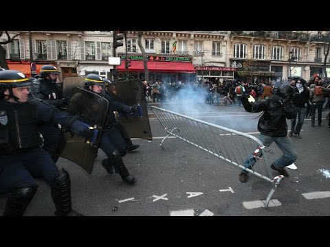 climate protesters clash with police in pariscop21