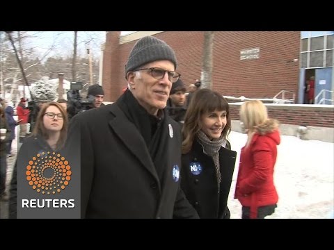 visits polling station supports hillary